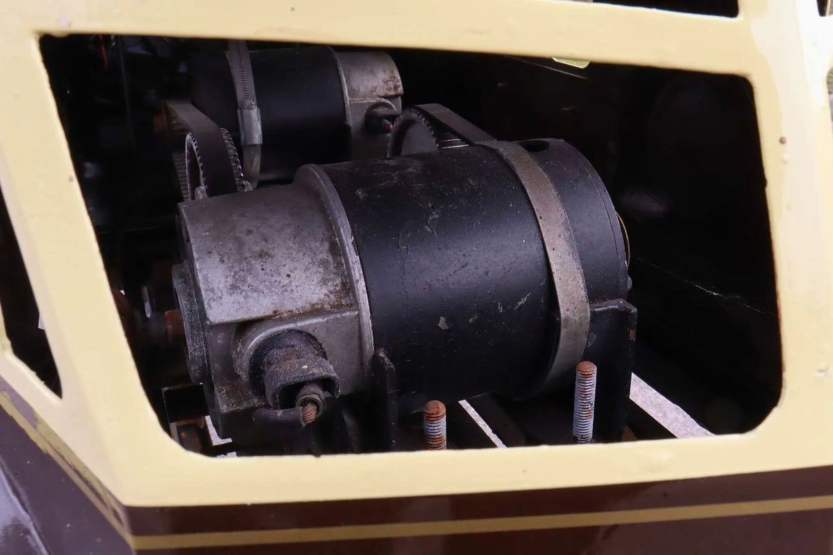 7 1/4 inch gauge GWR Railcar No.34 "Express Parcels"