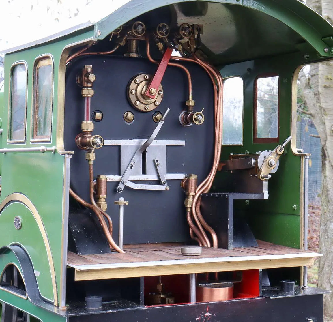 5 inch gauge "Claud Hamilton" 4-6-0