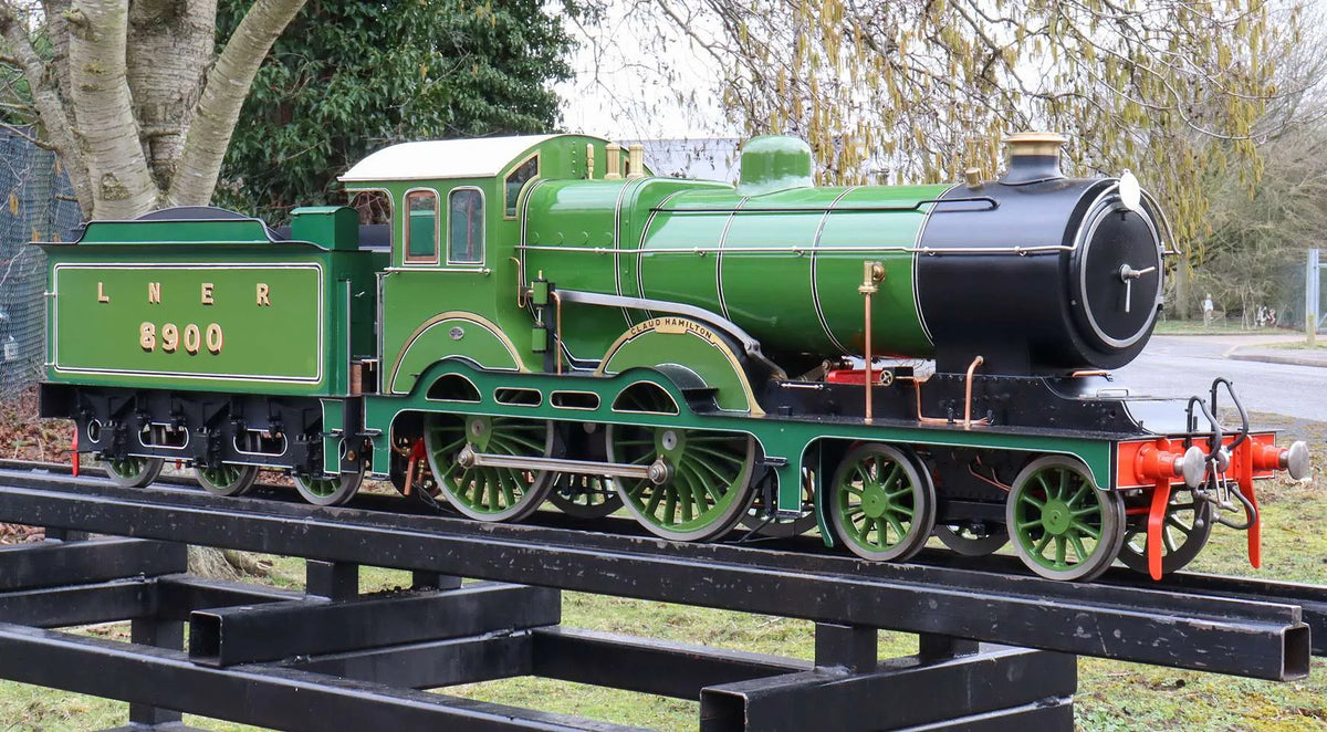 5 inch gauge "Claud Hamilton" 4-6-0