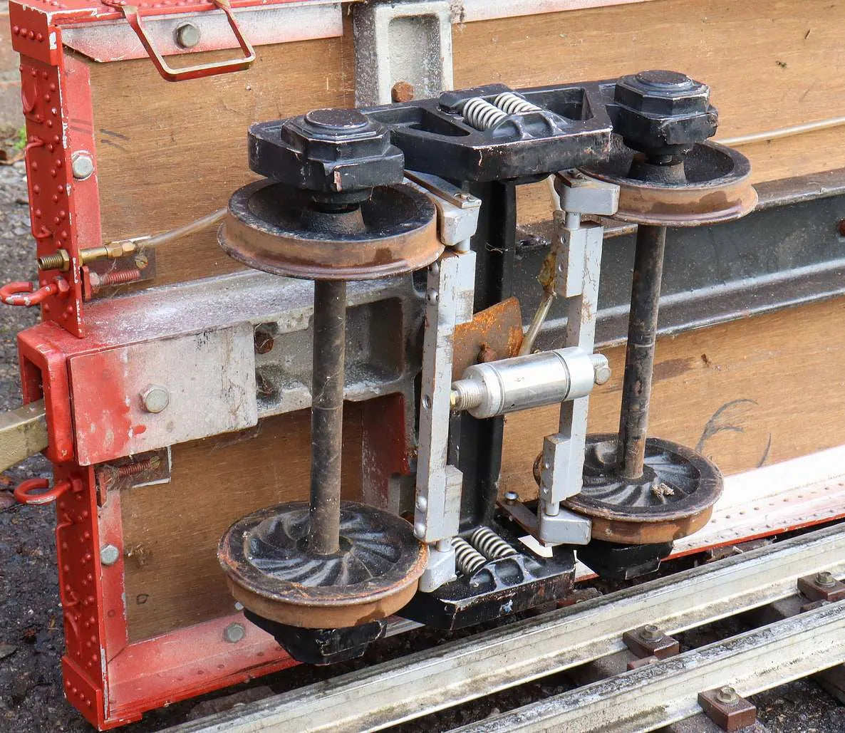 7 1/4 inch gauge air-braked D&RGW flat bed wagon