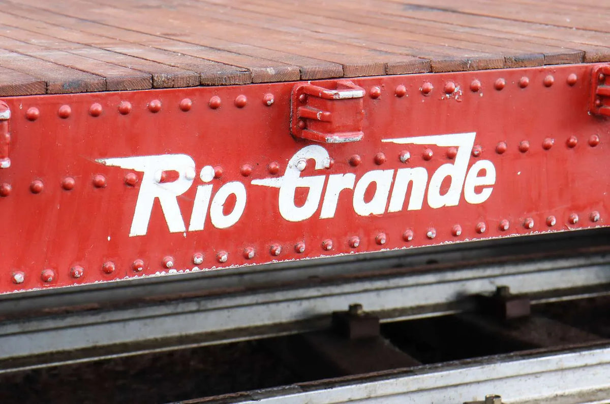 7 1/4 inch gauge air-braked D&RGW flat bed wagon