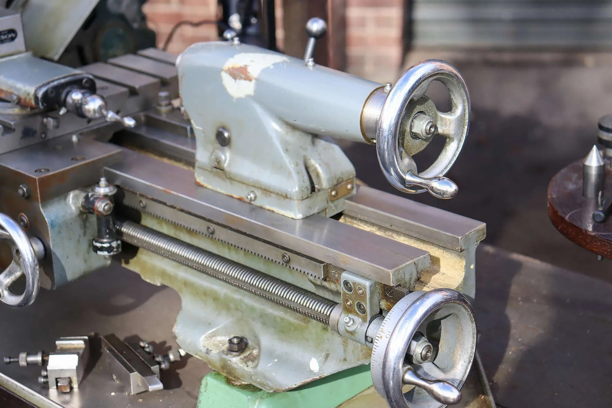 Myford Super 7 lathe with tooling & accessories