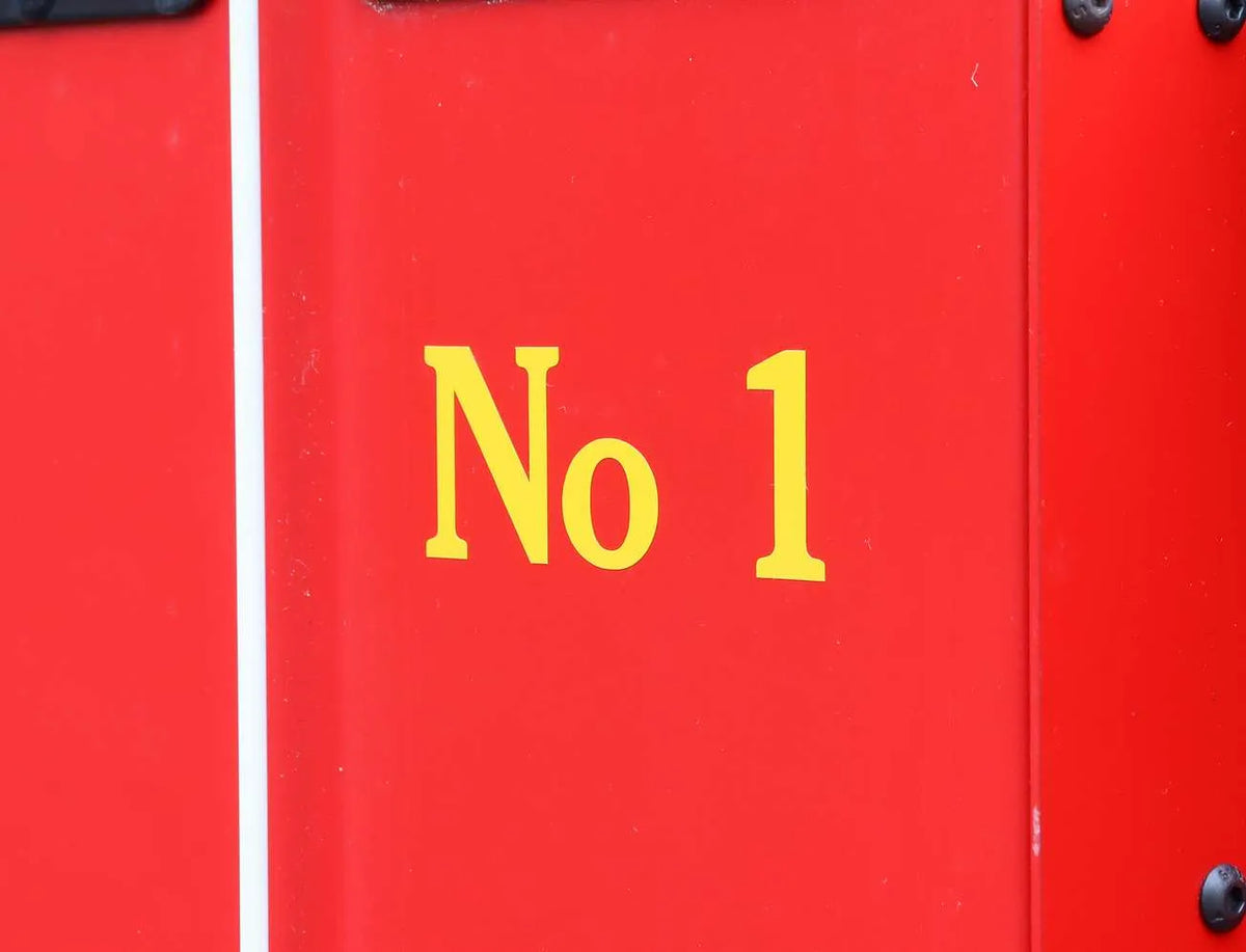 5 inch narrow gauge 0-4-0 battery electric
