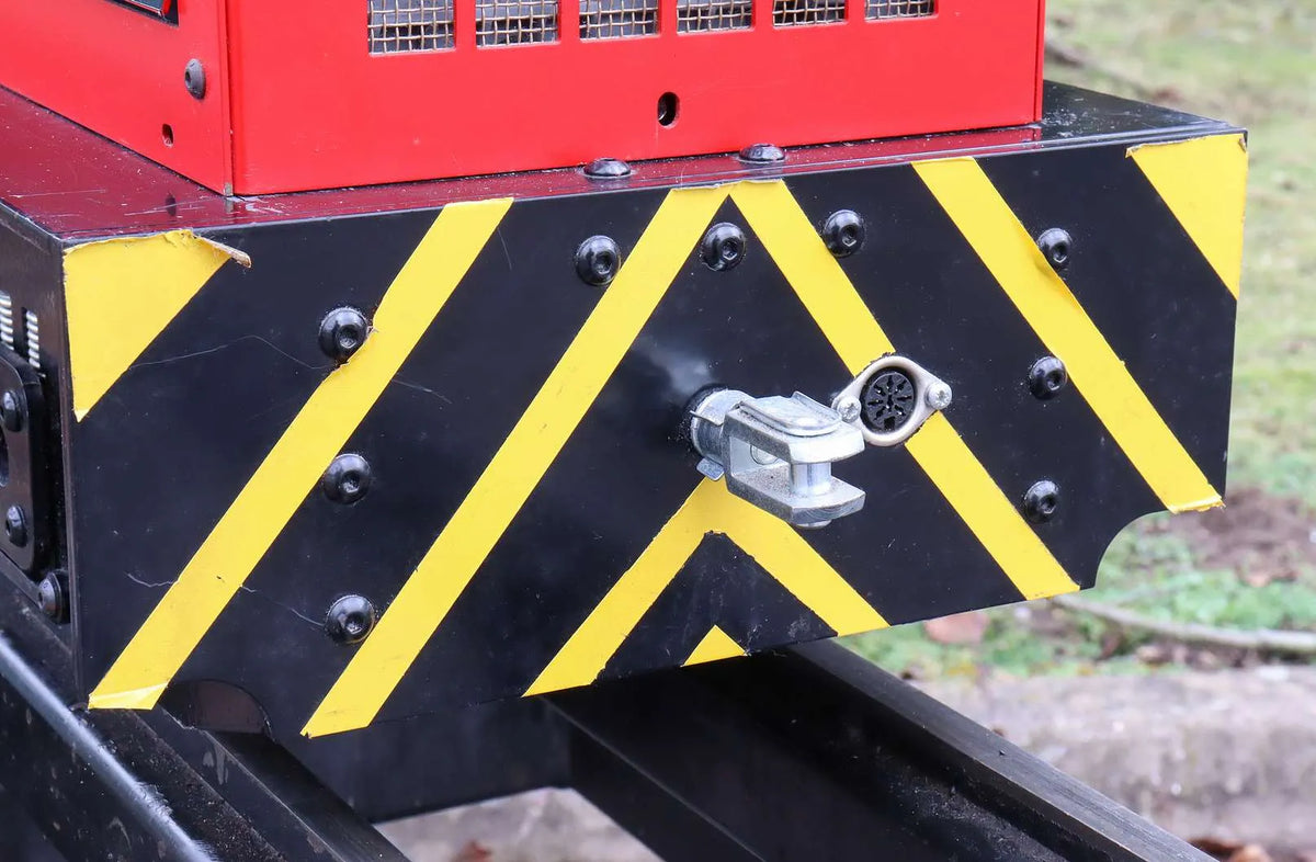 5 inch narrow gauge 0-4-0 battery electric