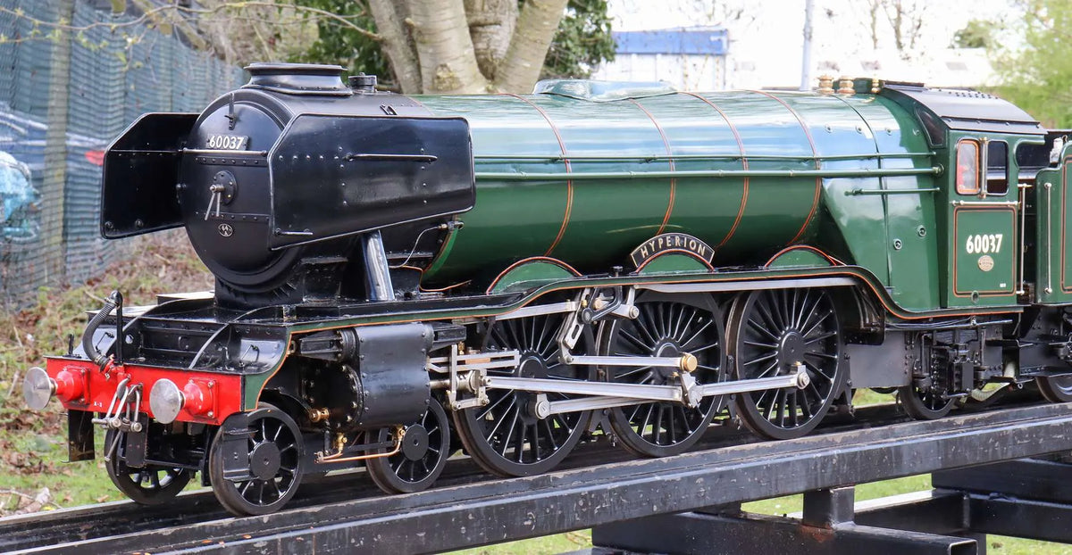 5 inch gauge LNER A3 Pacific "Hyperion"