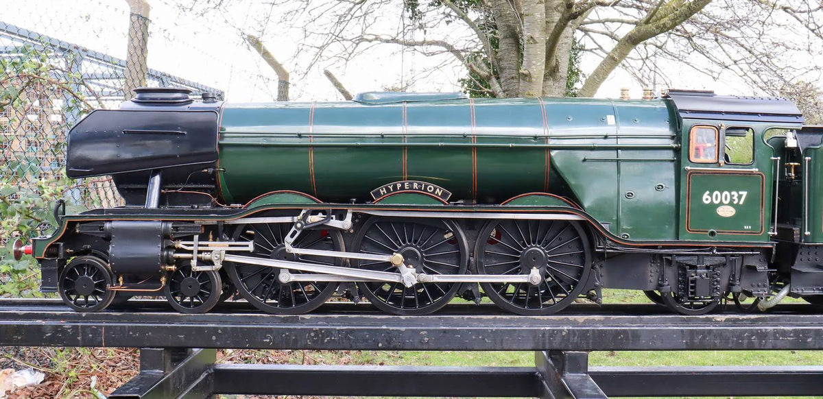 5 inch gauge LNER A3 Pacific "Hyperion"