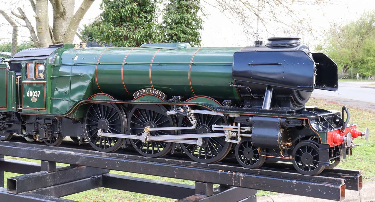5 inch gauge LNER A3 Pacific "Hyperion"