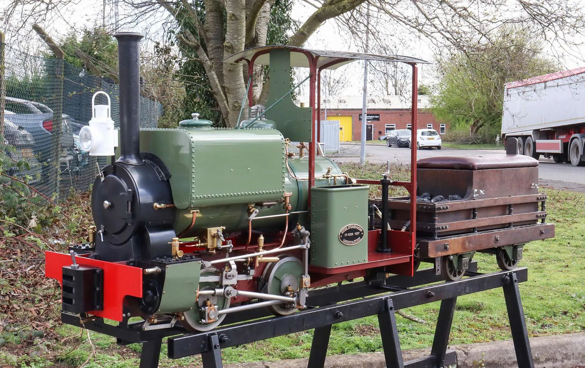 7 1/4 inch narrow gauge Kerr, Stuart "Wren" 0-4-0ST with driving truck