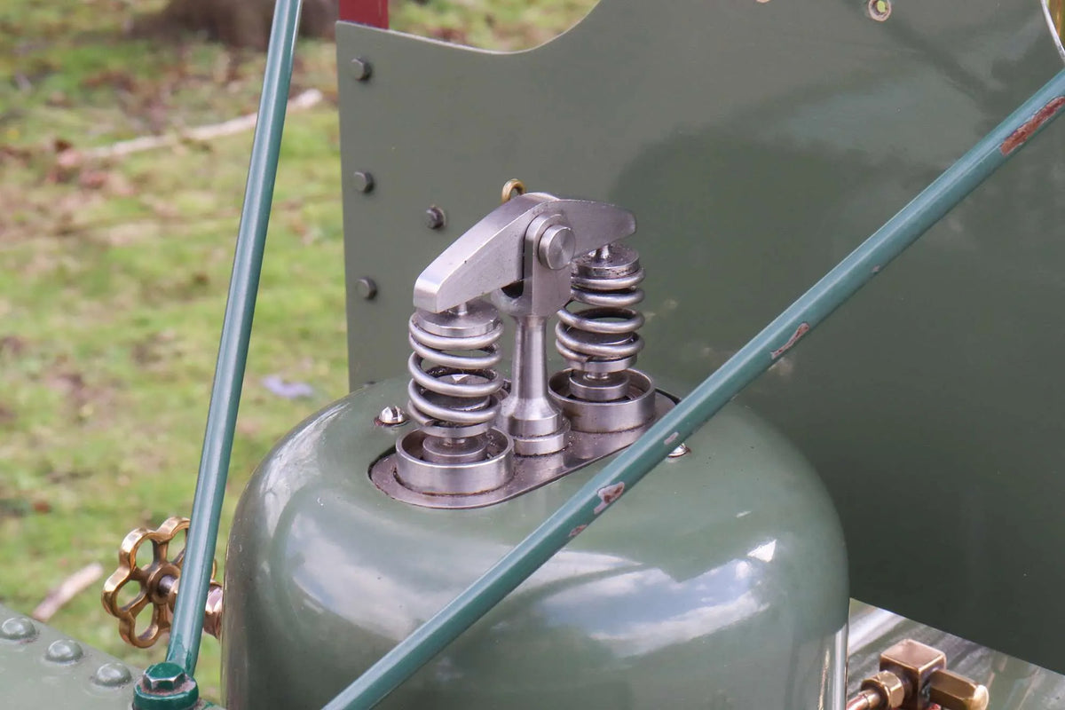 7 1/4 inch narrow gauge Kerr, Stuart "Wren" 0-4-0ST with driving truck