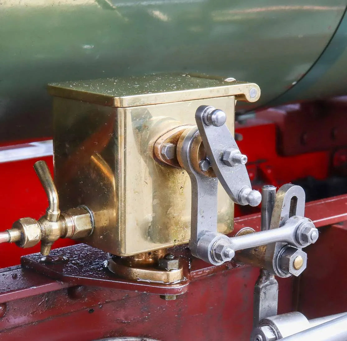 7 1/4 inch narrow gauge Kerr, Stuart "Wren" 0-4-0ST with driving truck