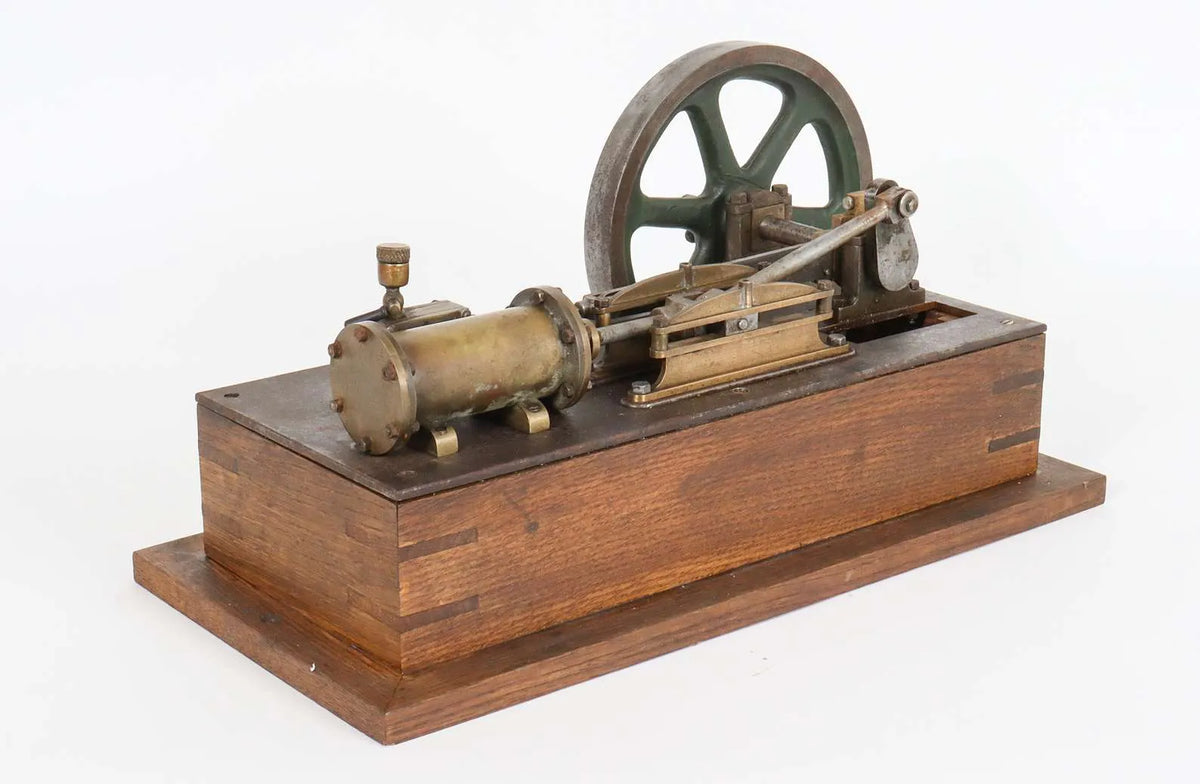 Vintage horizontal engine