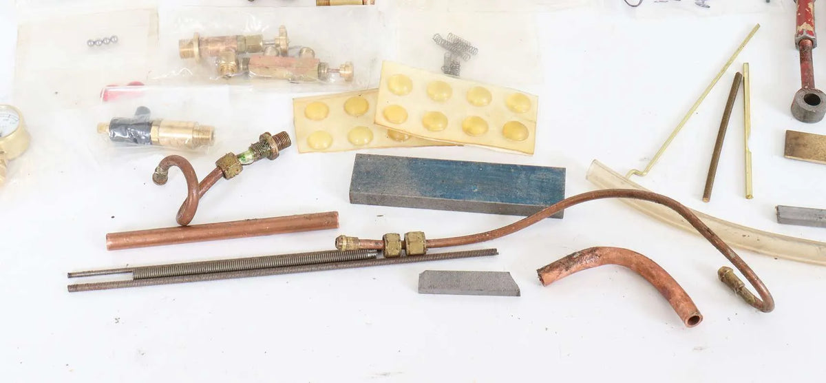3 1/2 inch gauge part-built Rob Roy 0-6-0T with air running chassis