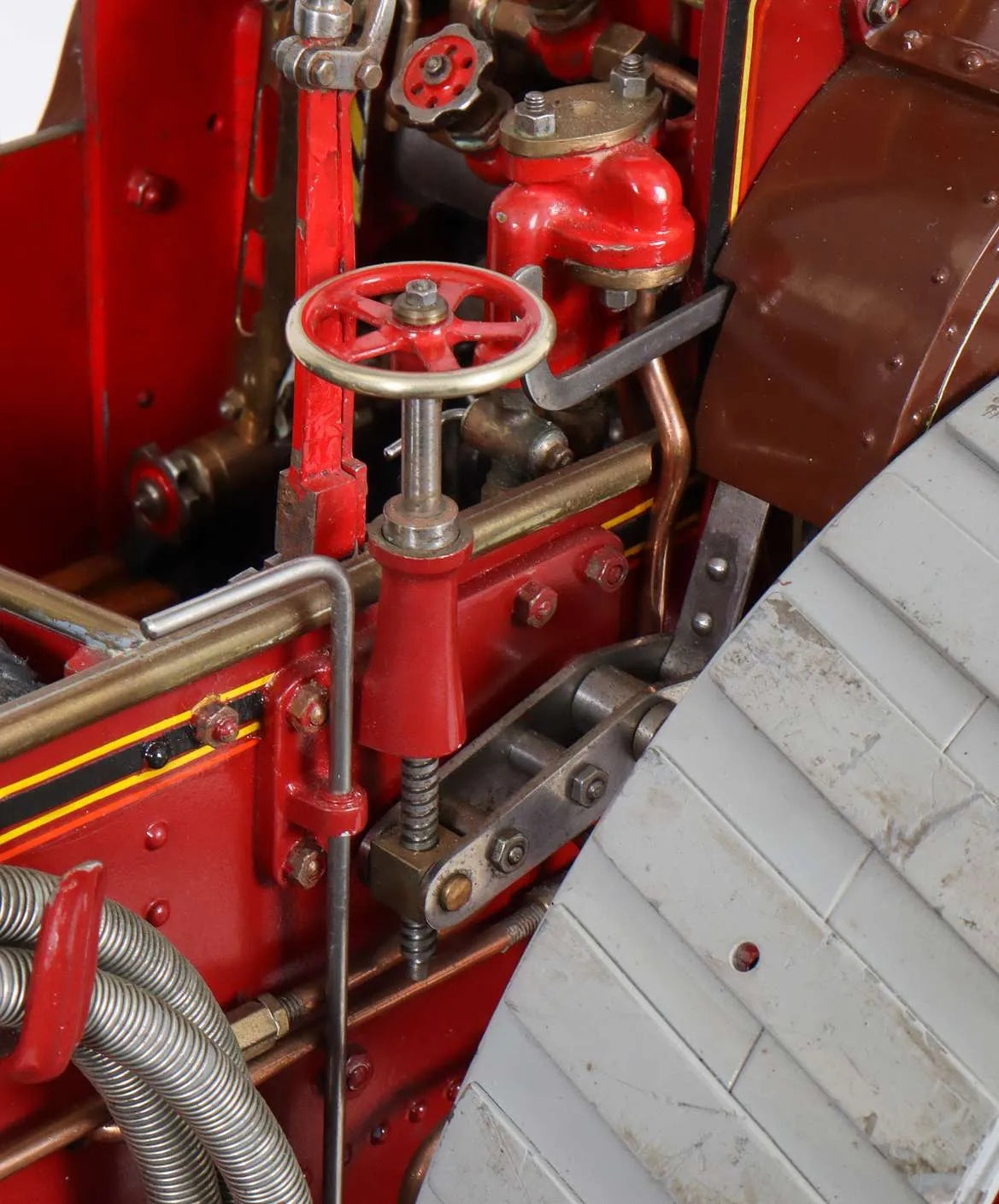 1 1/2 inch scale Allchin agricultural engine