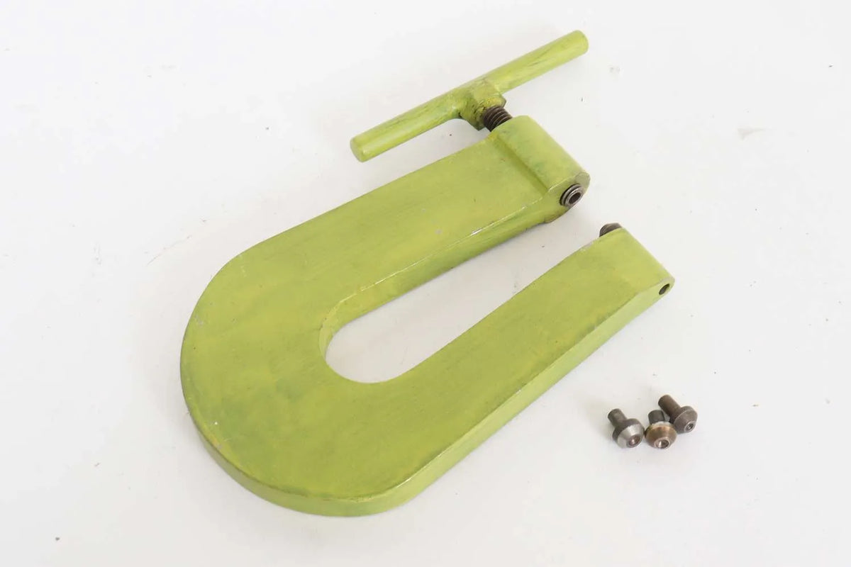 Riveting tool