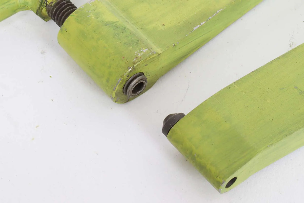 Riveting tool