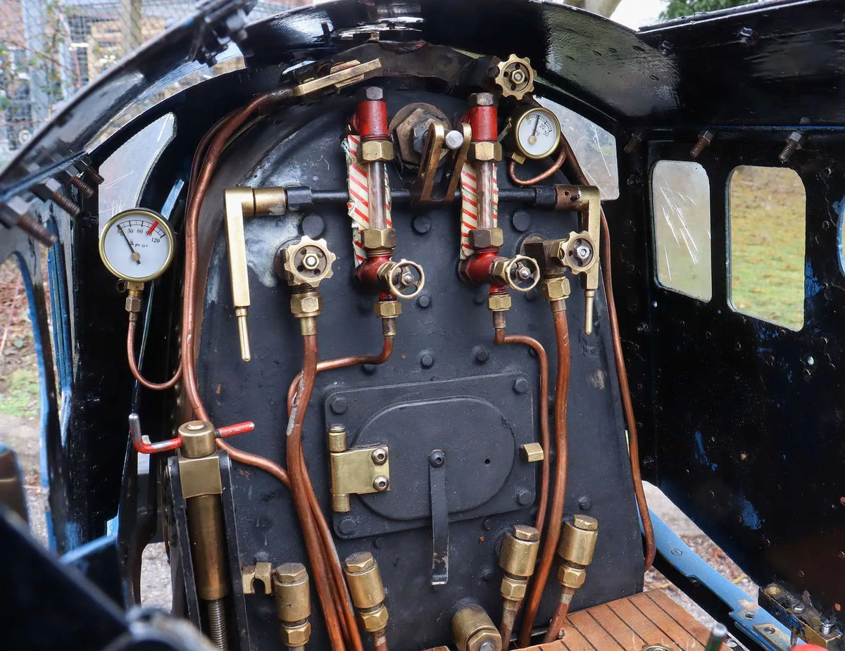 5 inch gauge LNER A4 Pacific No.4468 "Sir Nigel Gresley"