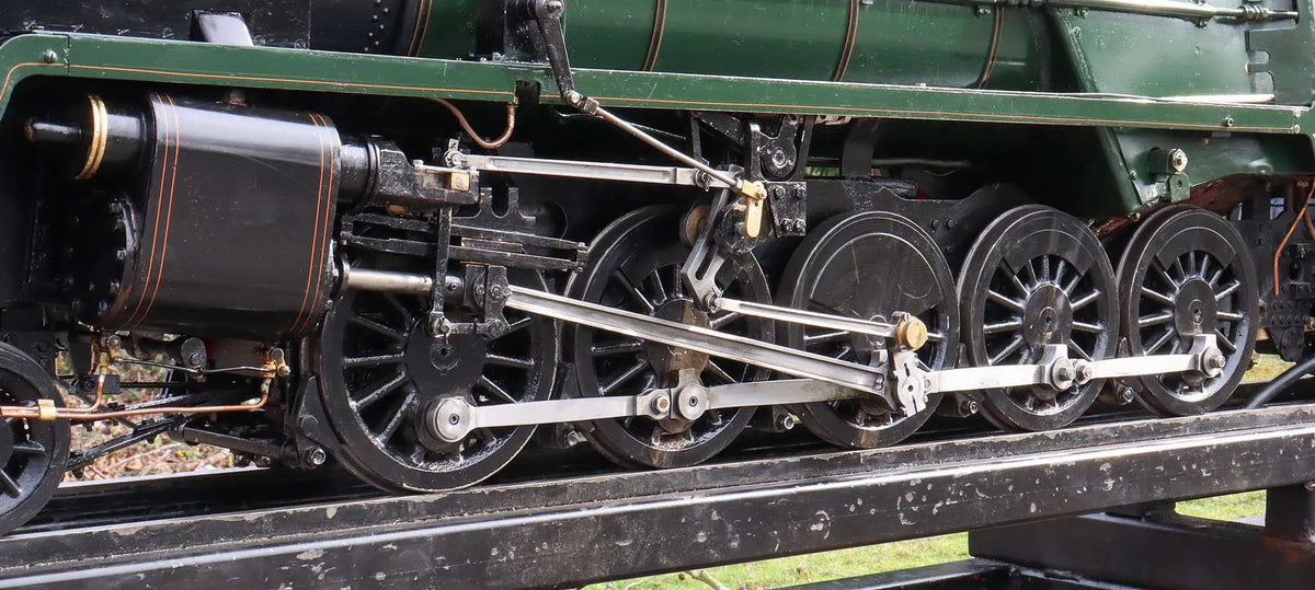 5 inch gauge BR Standard Class 9F 2-10-0 No.92220 "Evening Star"