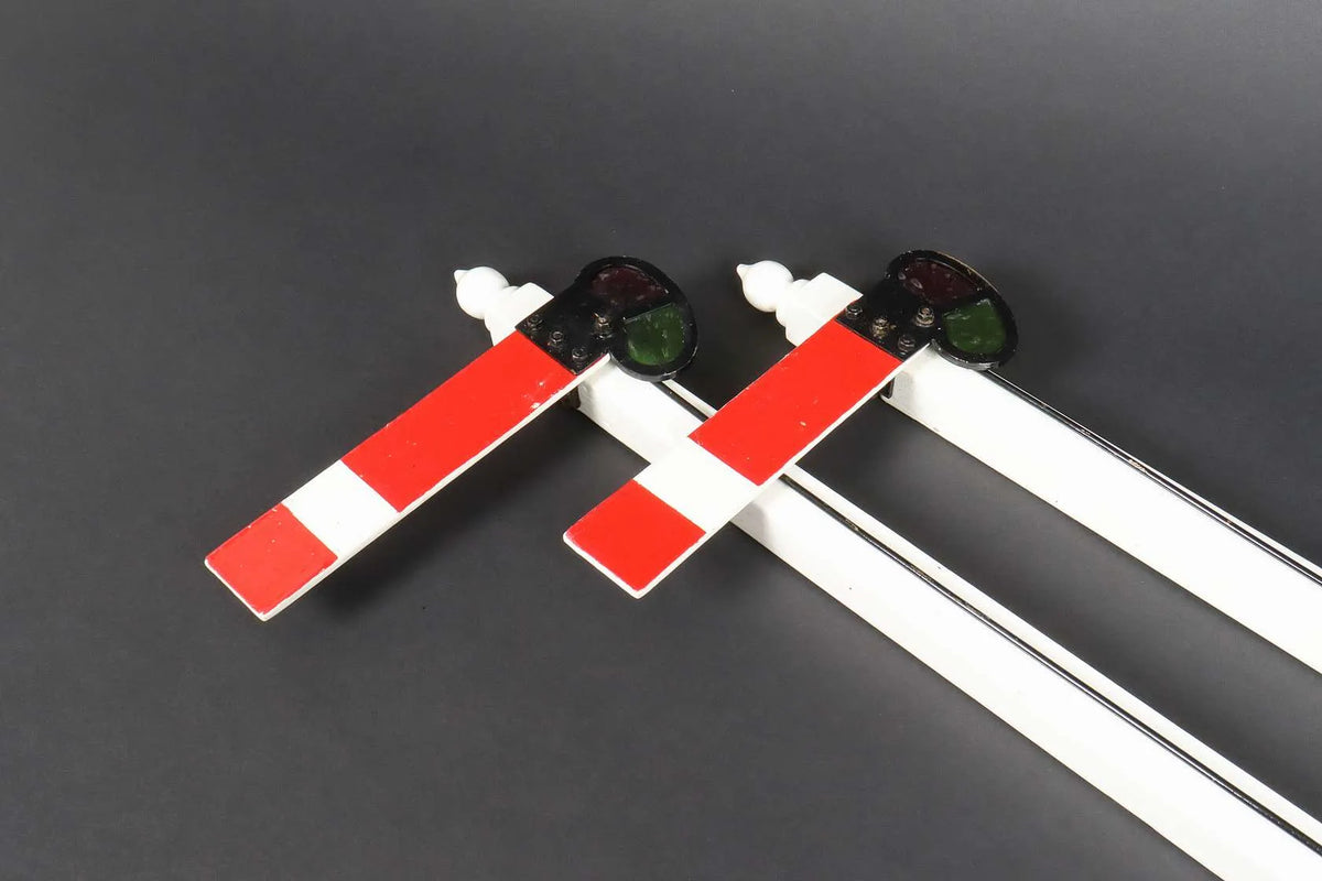 Pair semaphore signals