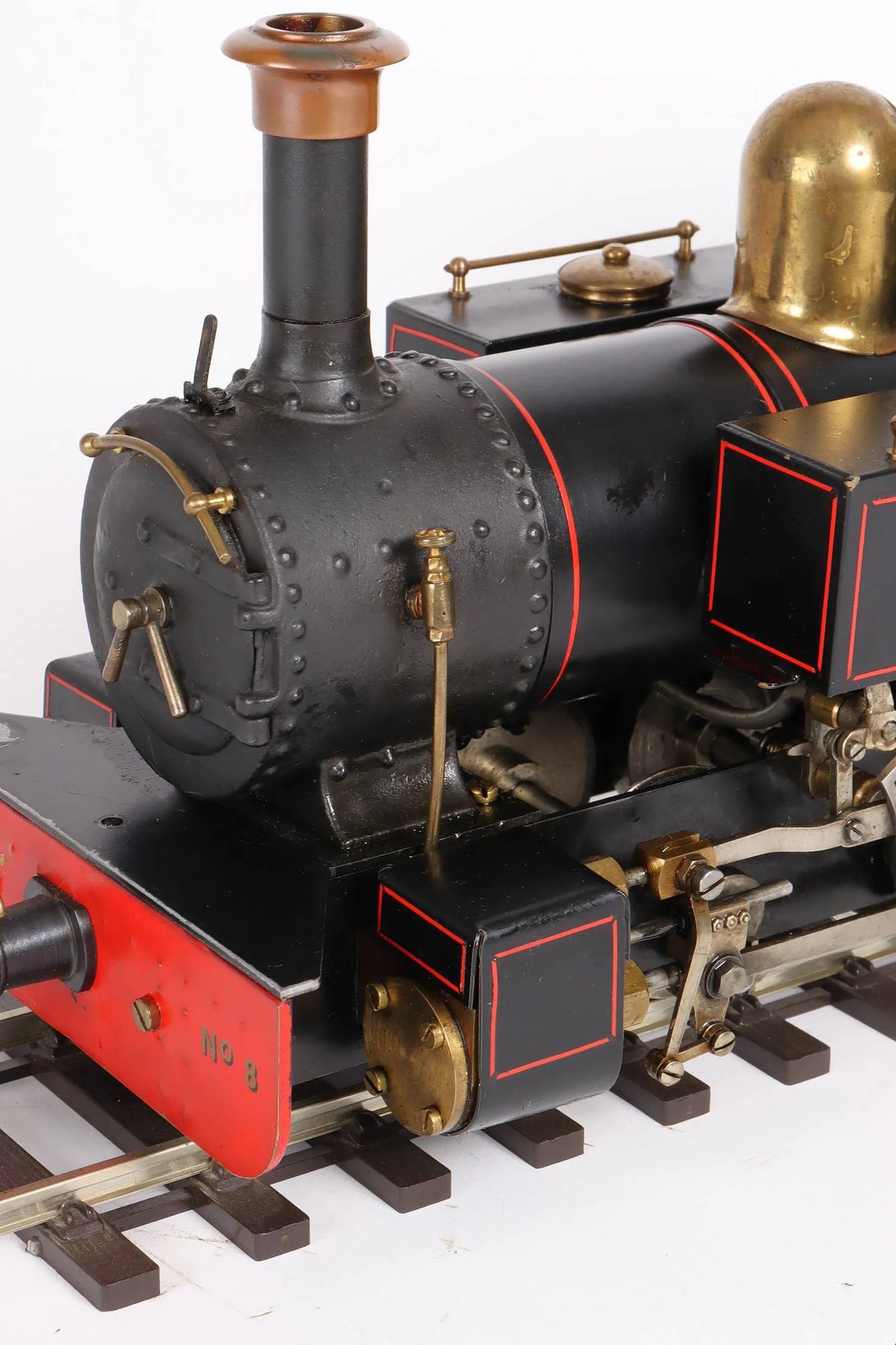 Roundhouse  "Lady Anne" 0-6-0T with radio control
