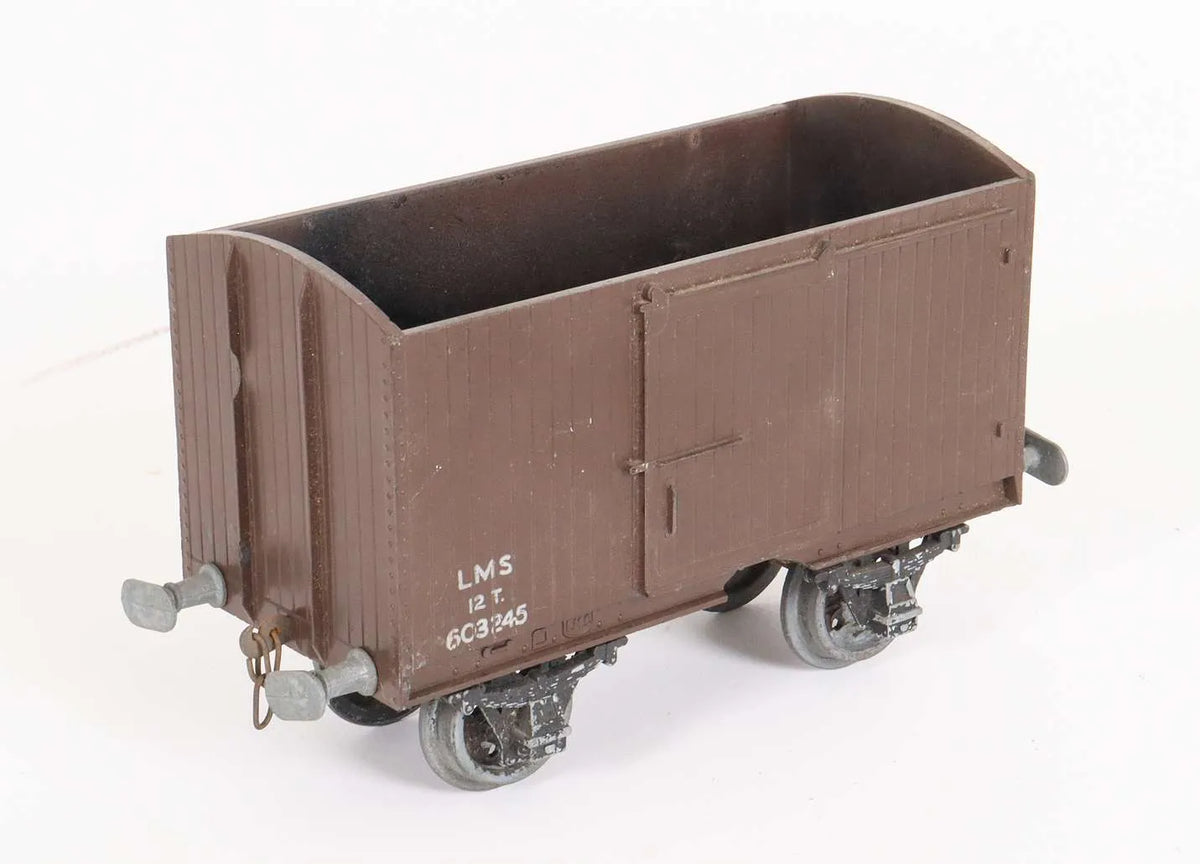 Three gauge 1 wagons