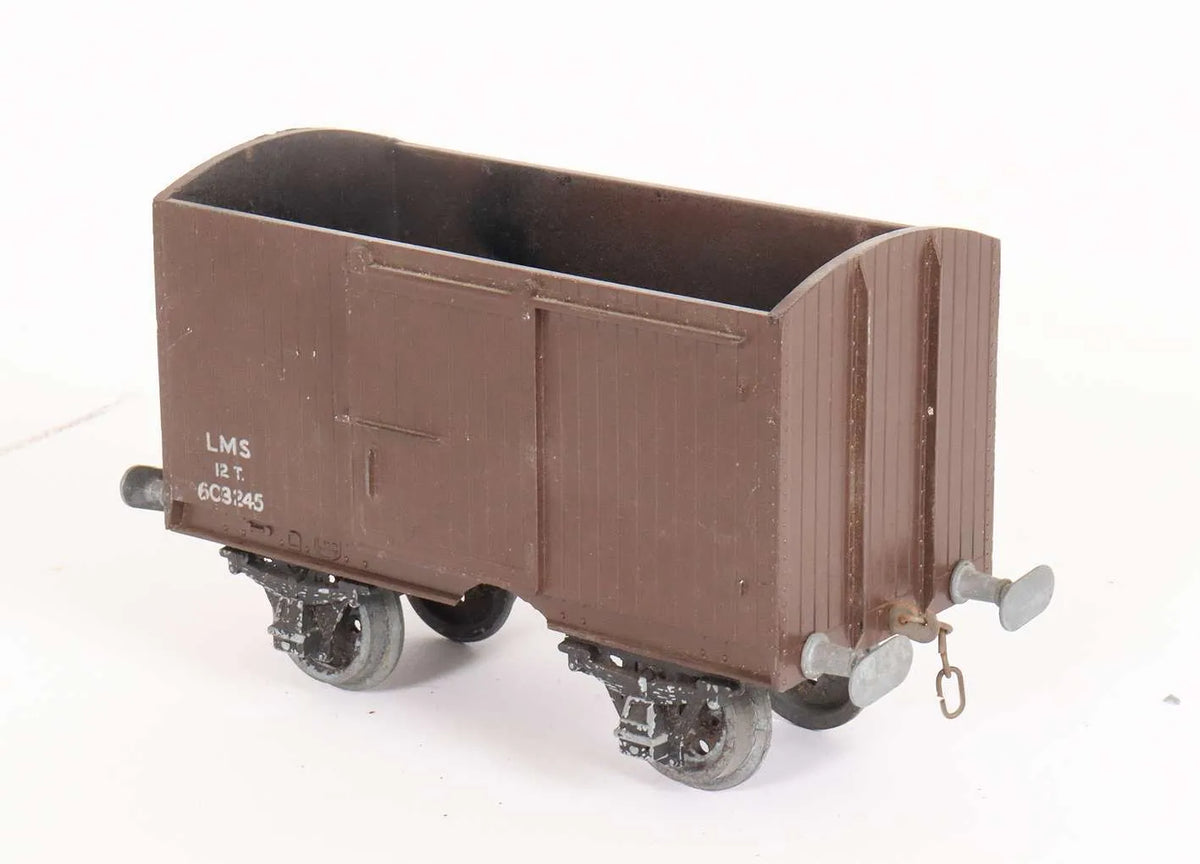 Three gauge 1 wagons