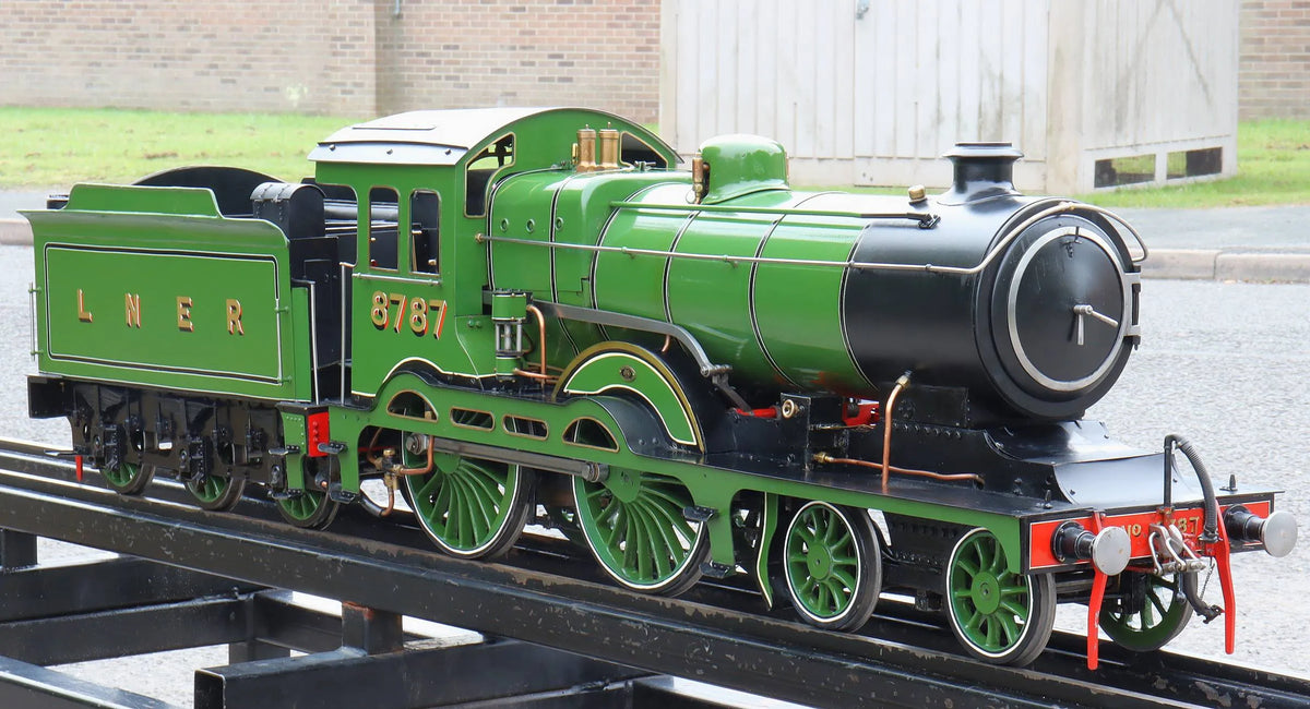 5 inch gauge "Claud Hamilton" 4-4-0