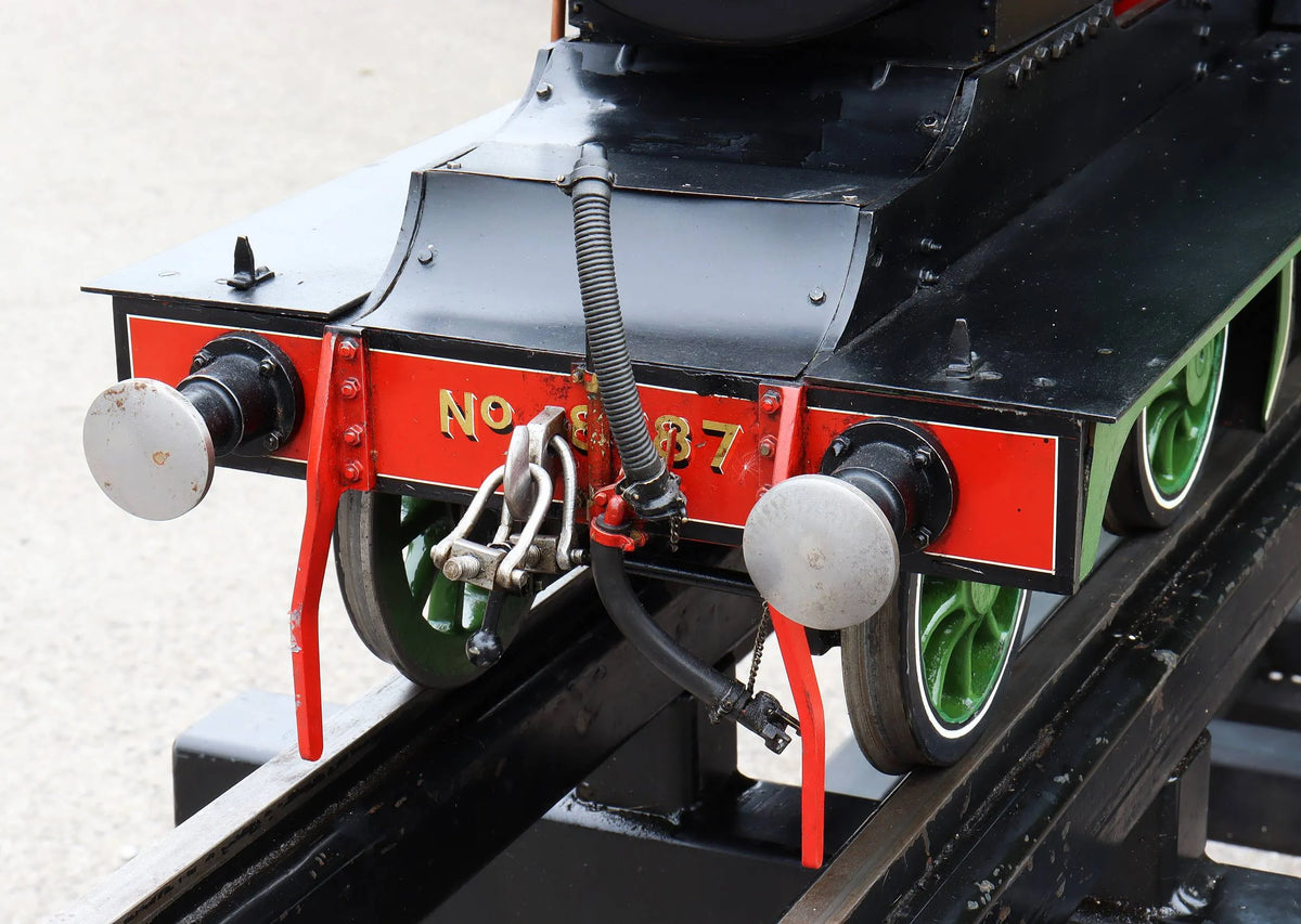 5 inch gauge "Claud Hamilton" 4-4-0