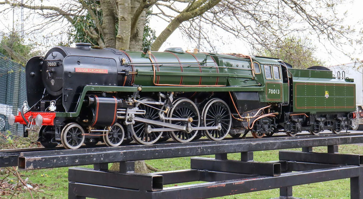 5 inch gauge BR Standard Class 7 No.70013 "Oliver Cromwell"