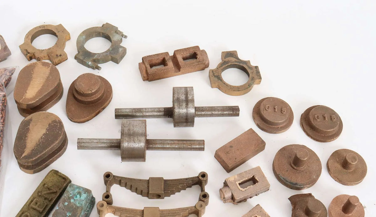 Quantity parts, gunmetal and iron castings