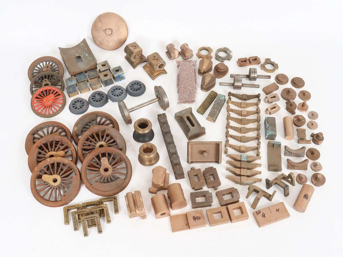 Quantity parts, gunmetal and iron castings