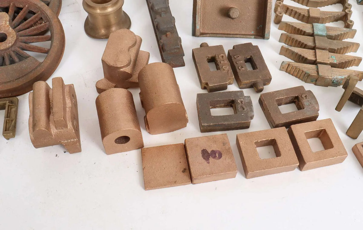 Quantity parts, gunmetal and iron castings