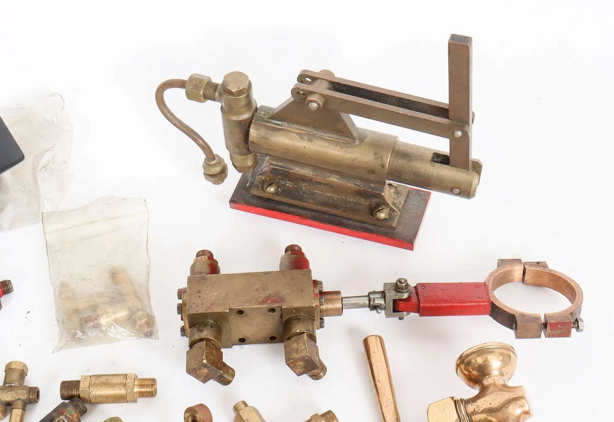 Assorted fittings