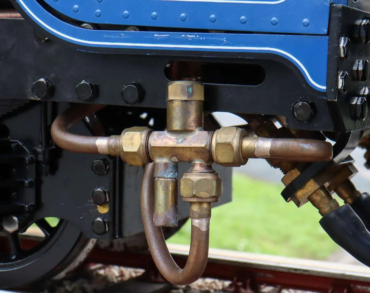 3 1/2 inch gauge LMS "Coronation" No.46229 "Duchess of Hamilton"