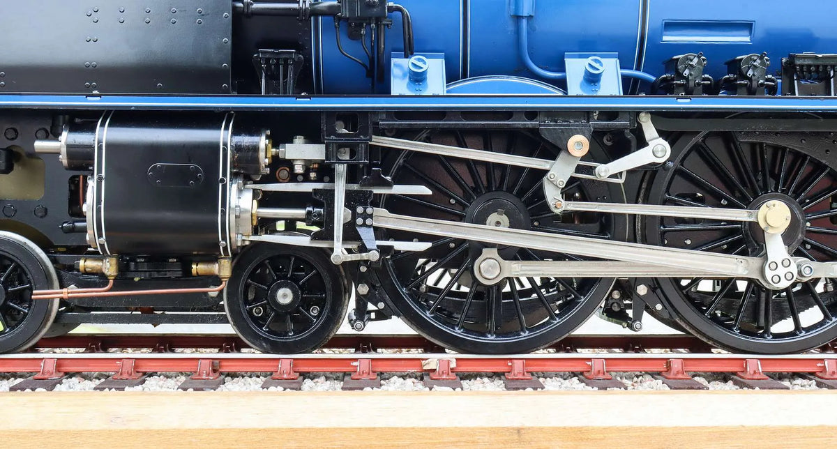 3 1/2 inch gauge LMS "Coronation" No.46229 "Duchess of Hamilton"