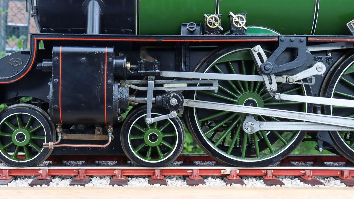 3 1/2 inch gauge LNER B2 4-6-0