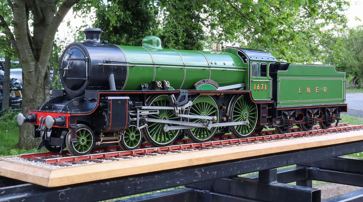 3 1/2 inch gauge LNER B2 4-6-0