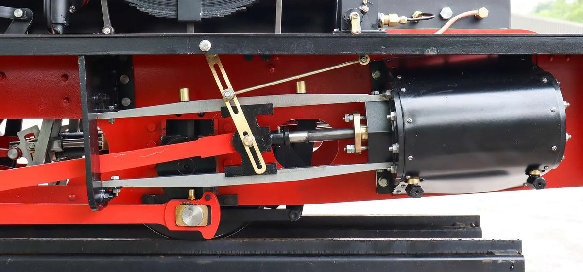 7 1/4 inch narrow gauge Hunslet 0-4-0ST "Lilla" with tender