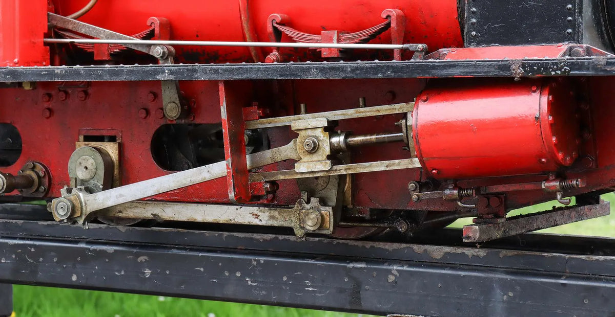 5 inch narrow gauge Hunslet 0-4-0ST "Holy War"