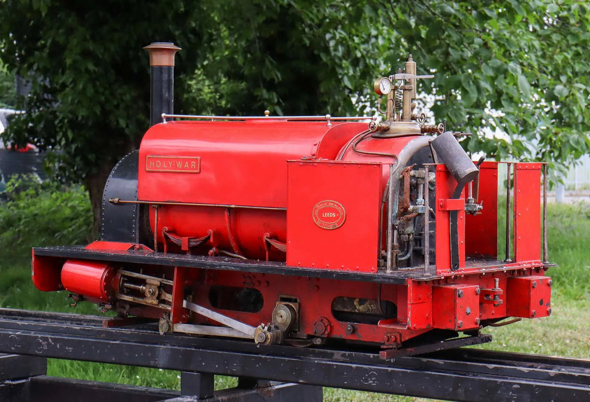 5 inch narrow gauge Hunslet 0-4-0ST "Holy War"