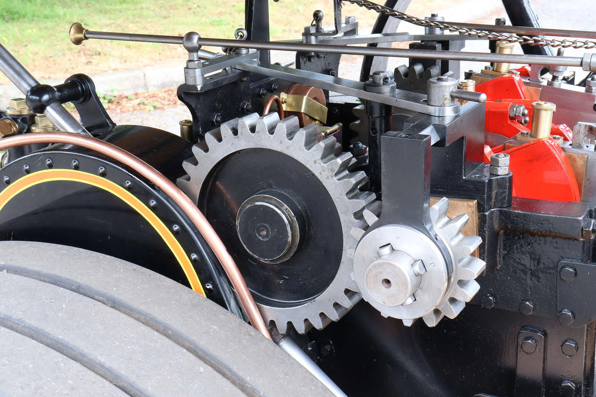 4 inch scale Fowler B6 DCC agricultural engine
