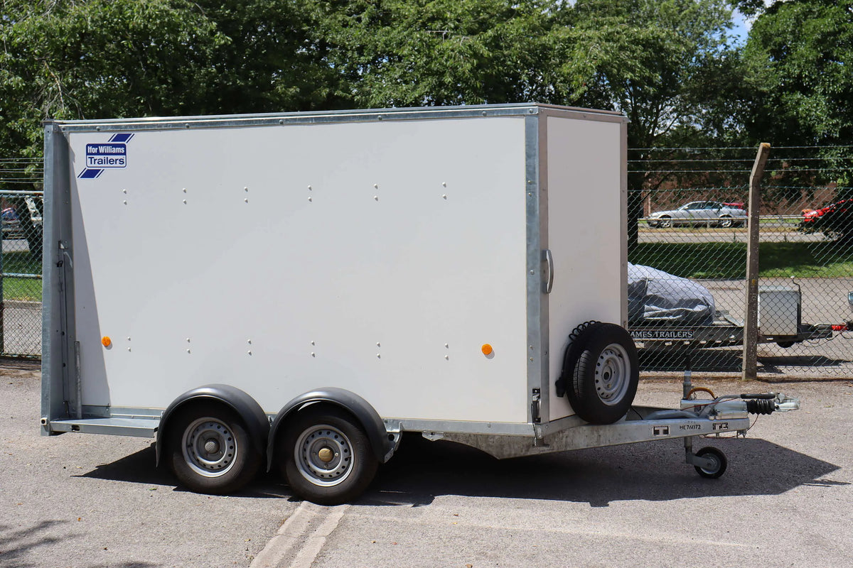 Ifor Williams BV105 twin axle box trailer with winch