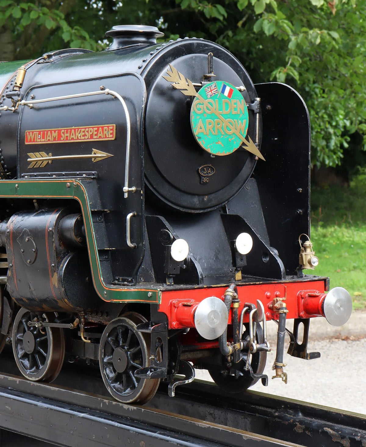 5 inch gauge BR Standard Class 7 No.70004 "William Shakespeare"