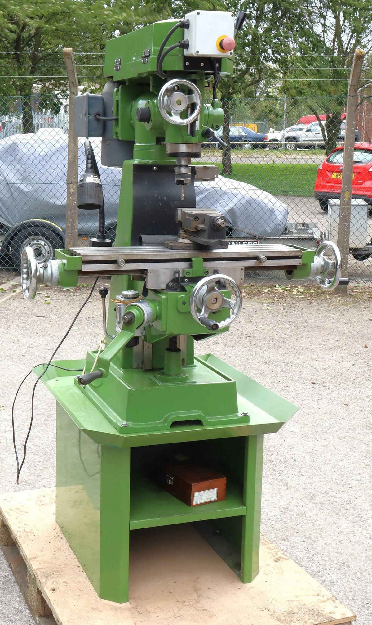 Warco VMC vertical milling machine with stand and tooling