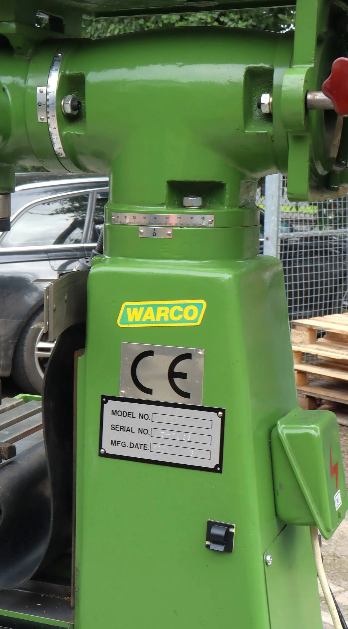 Warco VMC vertical milling machine with stand and tooling