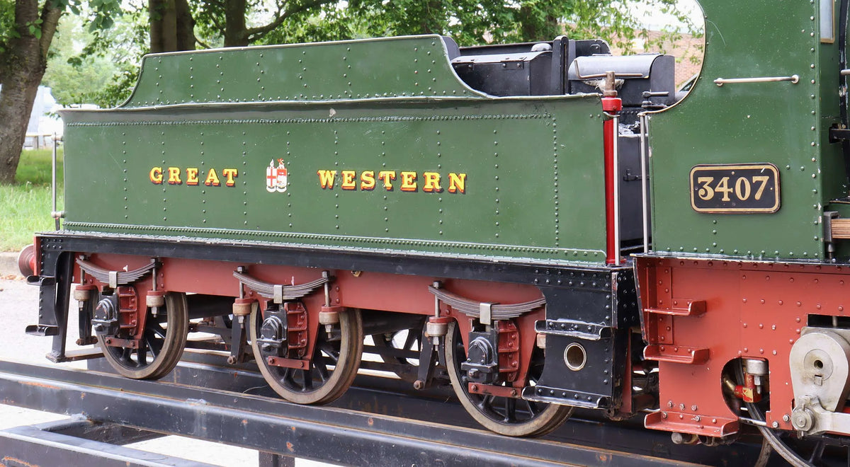 7 1/4 inch gauge GWR Bulldog 4-4-0 "Madras"