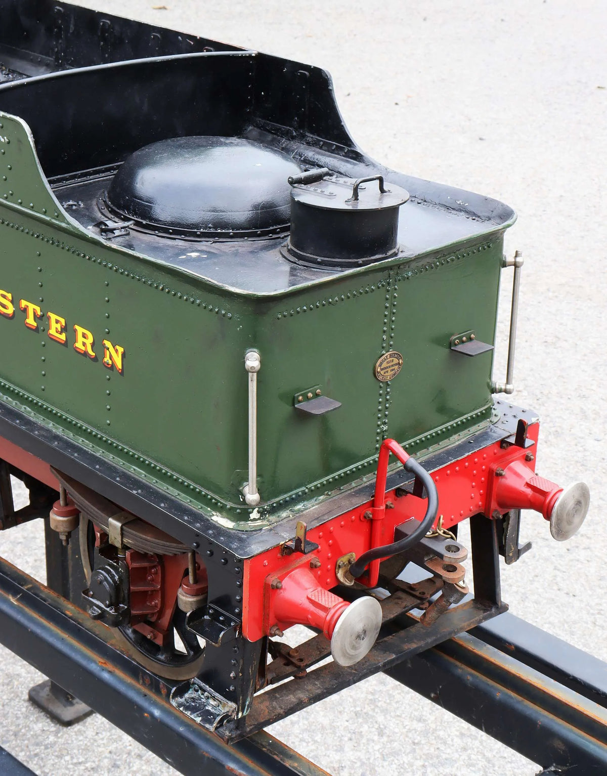 7 1/4 inch gauge GWR Bulldog 4-4-0 "Madras"