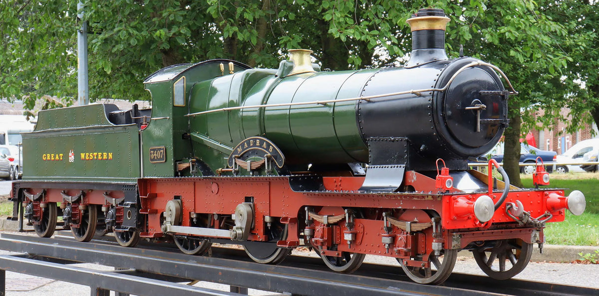 7 1/4 inch gauge GWR Bulldog 4-4-0 "Madras"