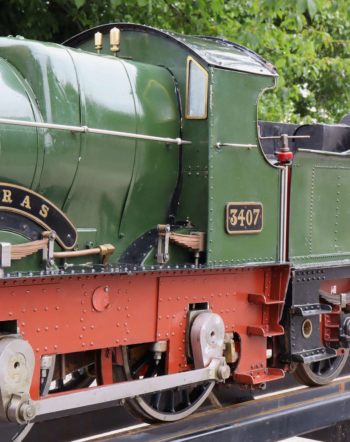7 1/4 inch gauge GWR Bulldog 4-4-0 "Madras"