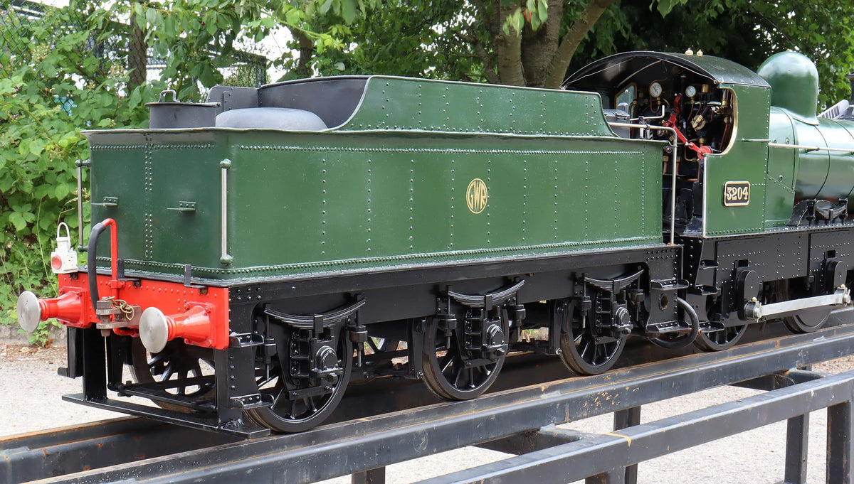 7 1/4 inch gauge GWR 32XX "Dukedog" 4-4-0
