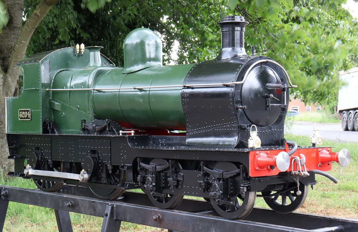 7 1/4 inch gauge GWR 32XX "Dukedog" 4-4-0